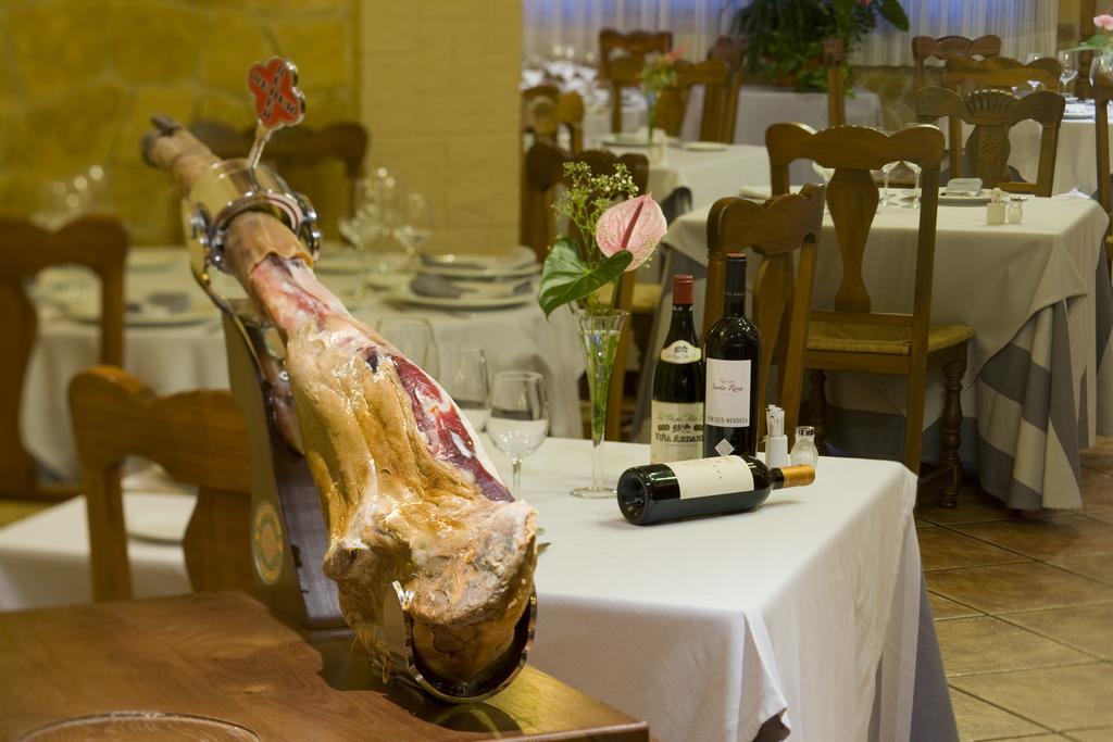 Hostal La Posada トレリャノ エクステリア 写真