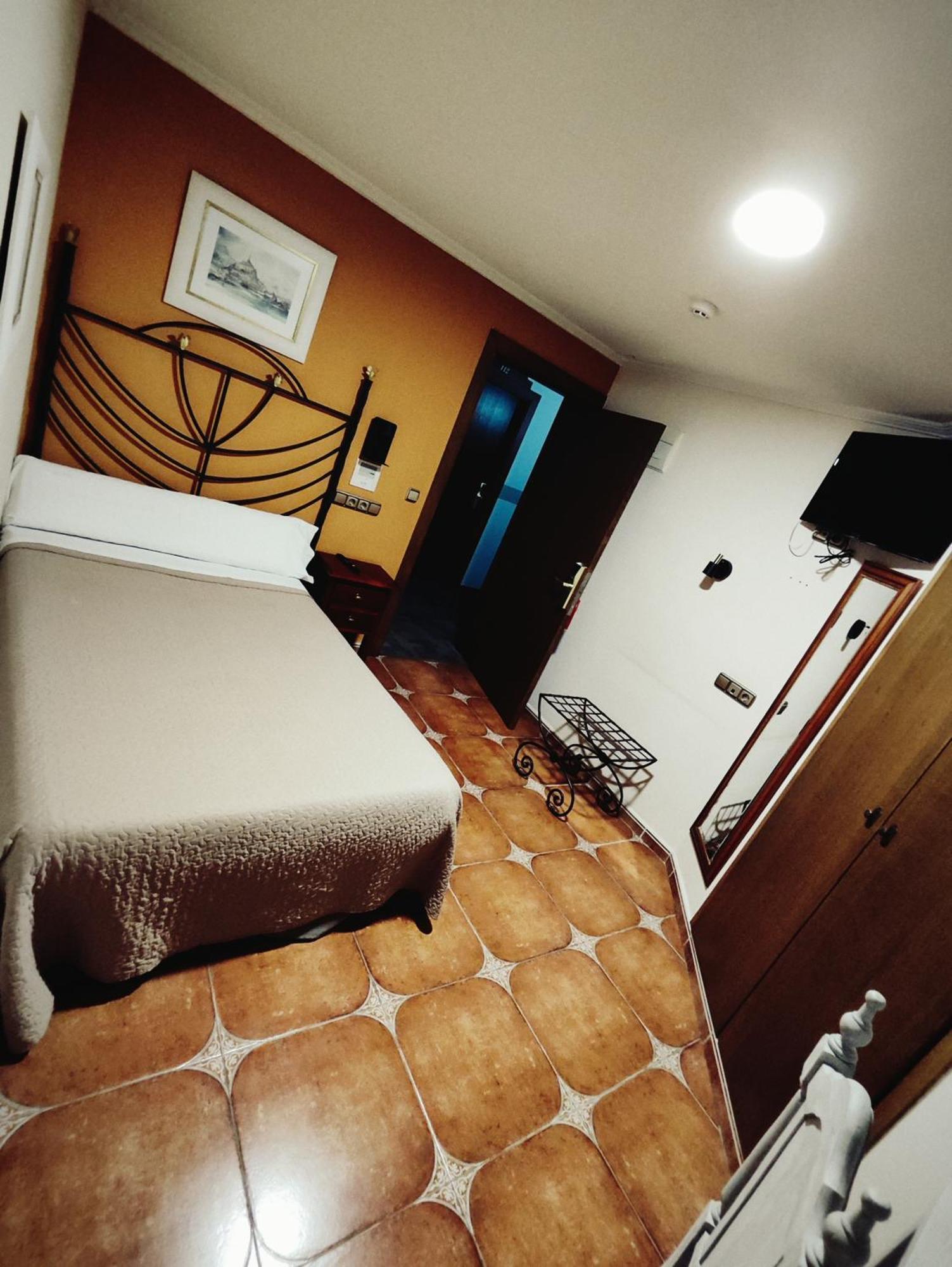 Hostal La Posada トレリャノ エクステリア 写真