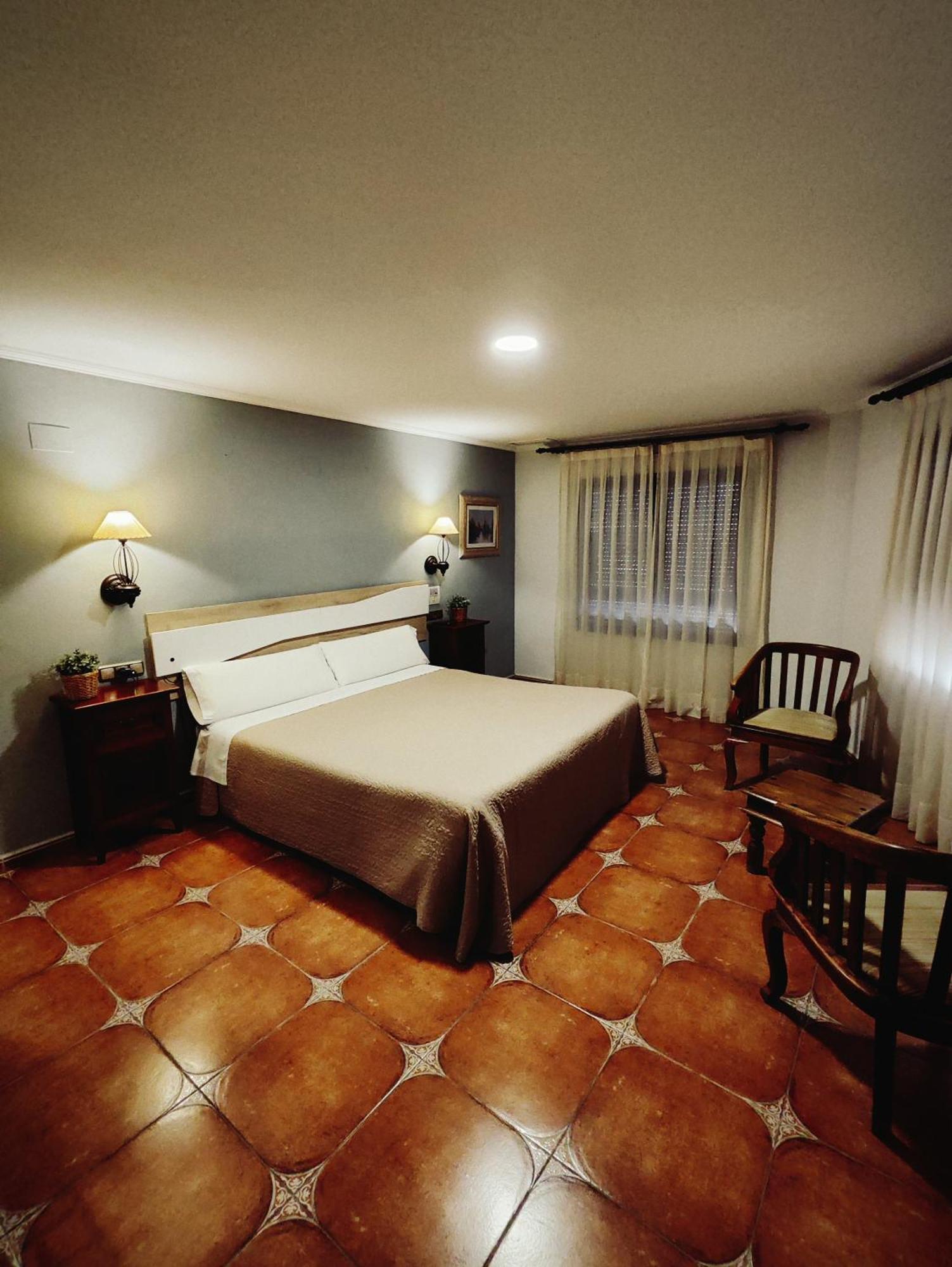 Hostal La Posada トレリャノ エクステリア 写真