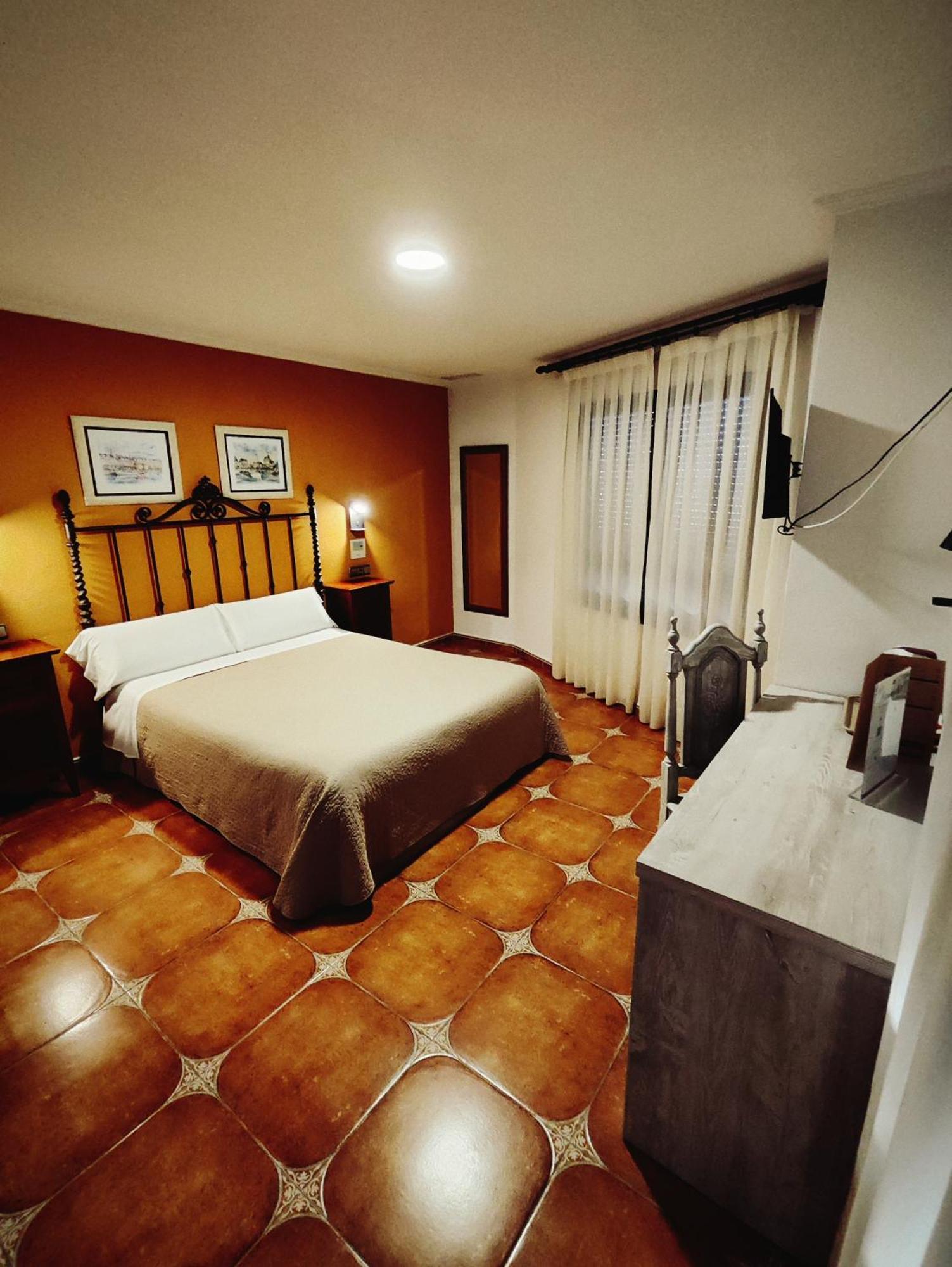 Hostal La Posada トレリャノ エクステリア 写真